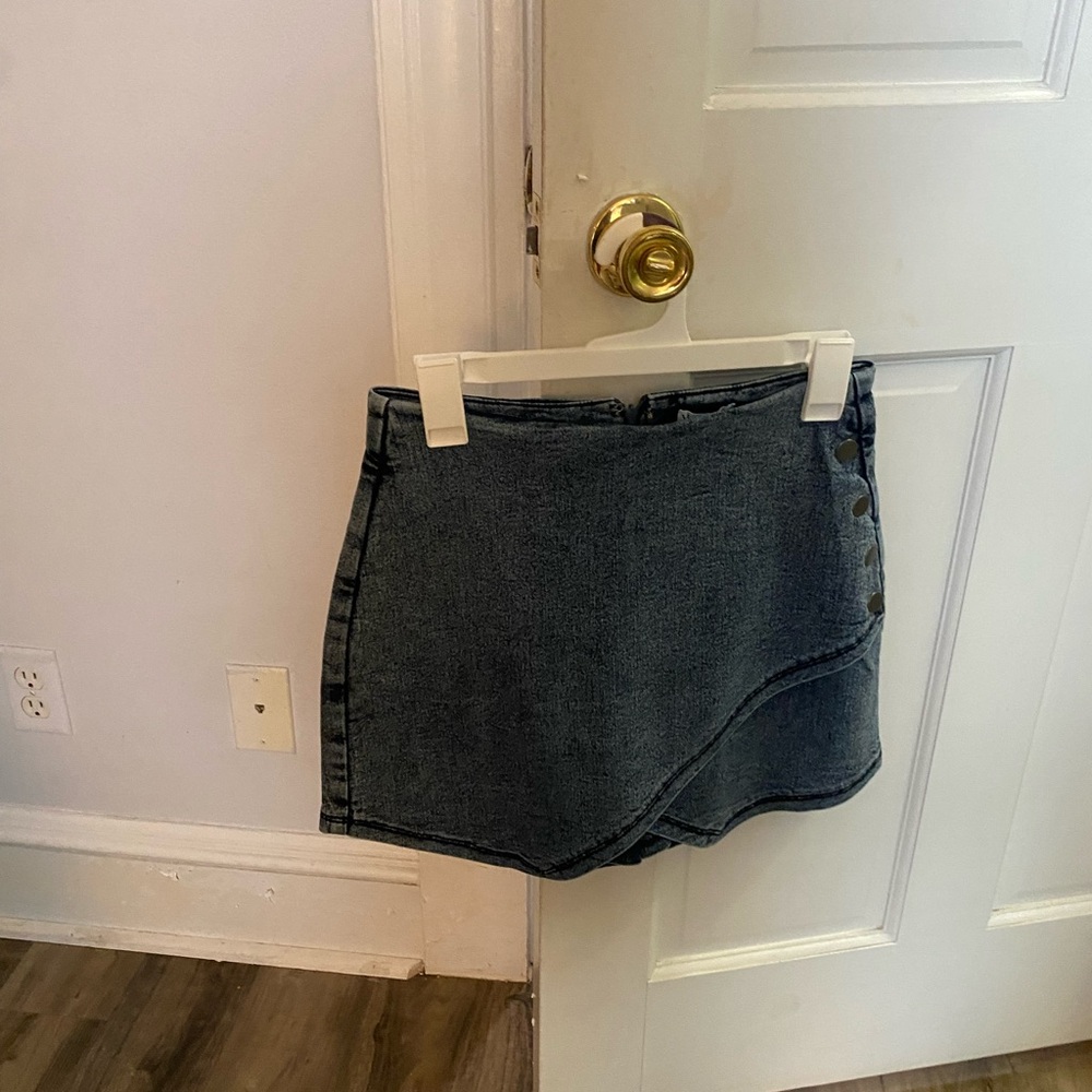 Jean Skort size 10